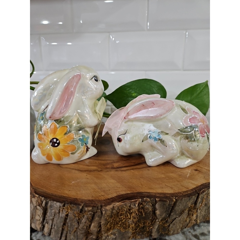 BEAUTIFUL Pair Of Floral Hand‎ Painted Rabbit Bunny Ceramic Figurines